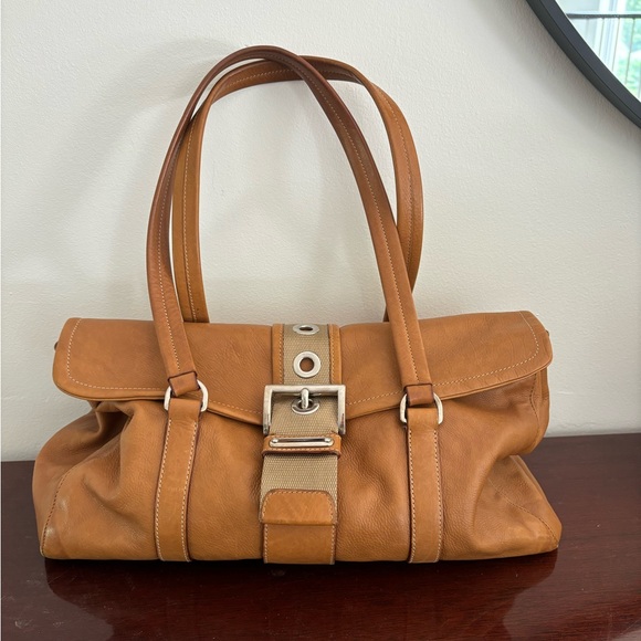 Authentic Prada purse - Picture 1 of 10